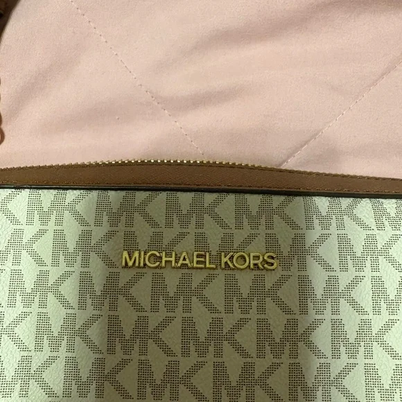 Michael Kors White and Brown Crossbody Bag with Gold-Tone Hardware - Picture 2 of 10